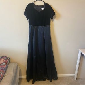 Sweetheart Velvet & Satin Floor Length Gown Dress